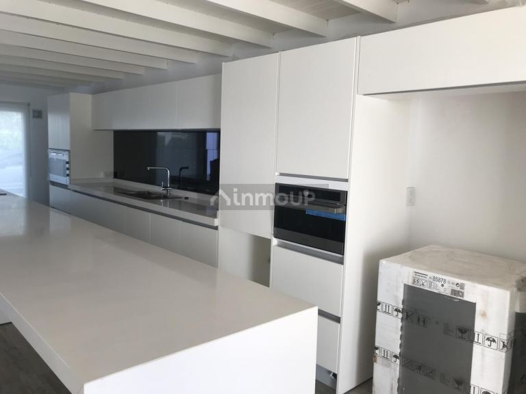 Casa en Venta en Ezeiza, G.B.A. Zona Sur