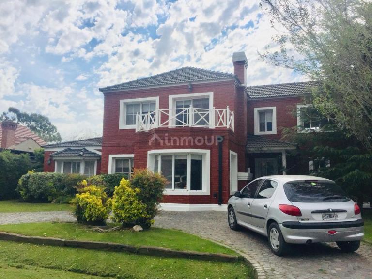 Casa en Venta en Esteban Echeverria, G.B.A. Zona Sur