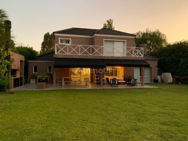 Casa en Venta en Esteban Echeverria, G.B.A. Zona Sur