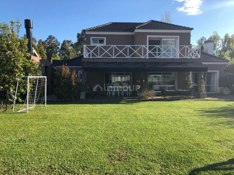 Casa en Venta en Esteban Echeverria, G.B.A. Zona Sur