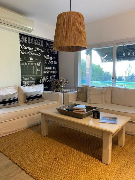 Casa en Venta en Esteban Echeverria, G.B.A. Zona Sur