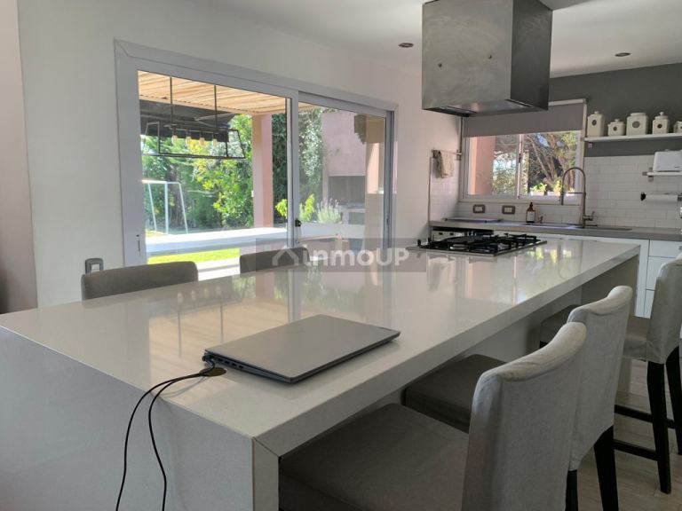 Casa en Venta en Esteban Echeverria, G.B.A. Zona Sur