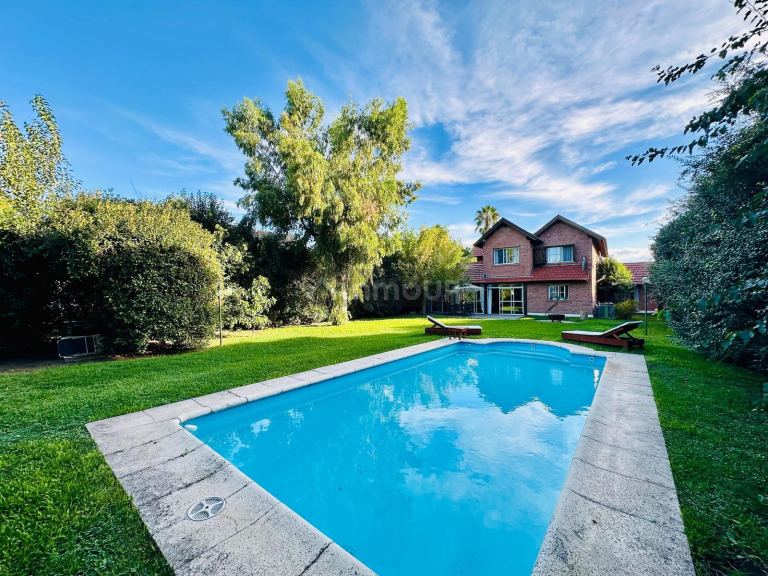 Casa en Venta en Esteban Echeverria, G.B.A. Zona Sur