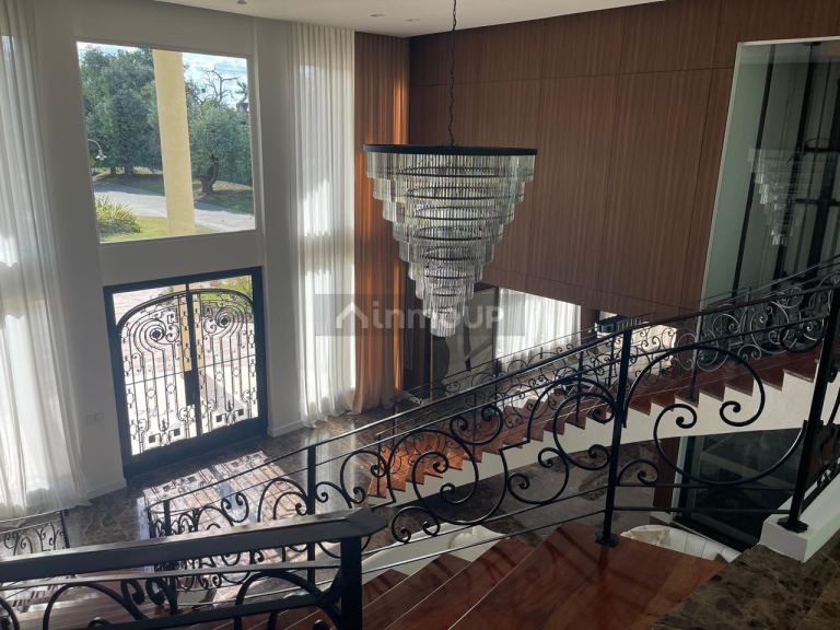 Casa en Venta en Esteban Echeverria, G.B.A. Zona Sur