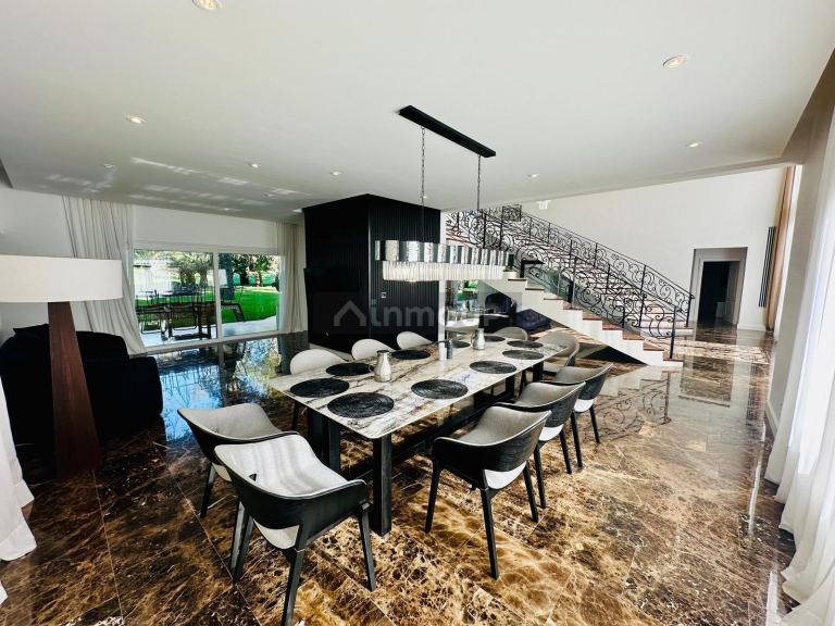 Casa en Venta en Esteban Echeverria, G.B.A. Zona Sur