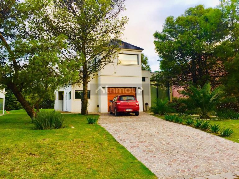 Casa en Venta en Ezeiza, G.B.A. Zona Sur