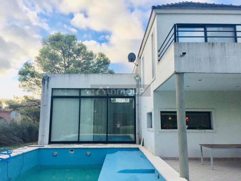 Casa en Venta en Ezeiza, G.B.A. Zona Sur