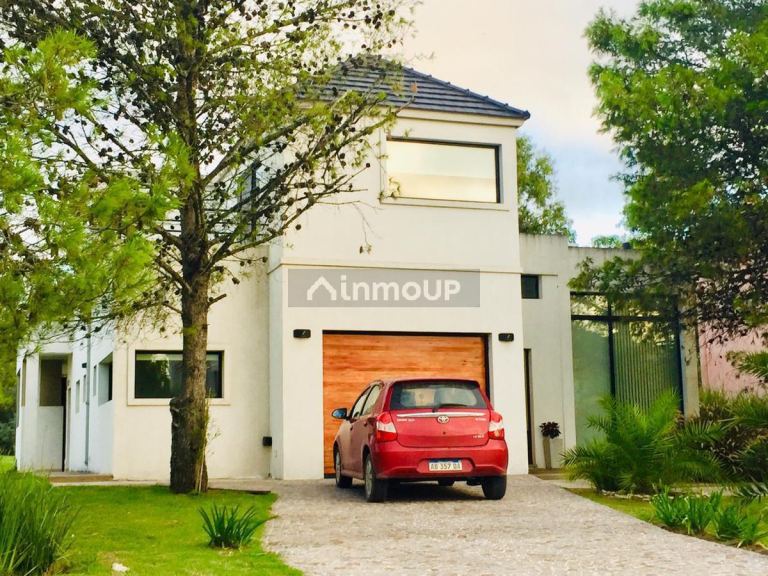 Casa en Venta en Ezeiza, G.B.A. Zona Sur