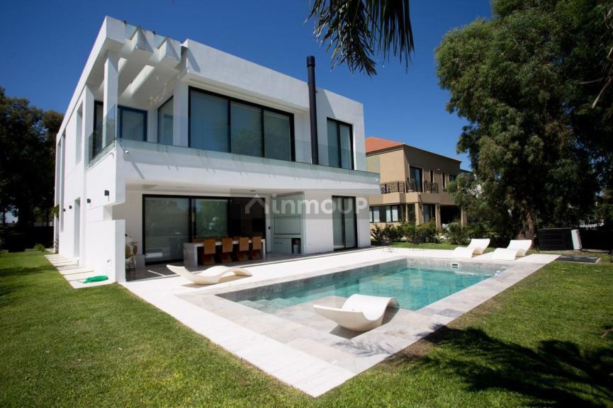 Casa en Venta en Esteban Echeverria, G.B.A. Zona Sur