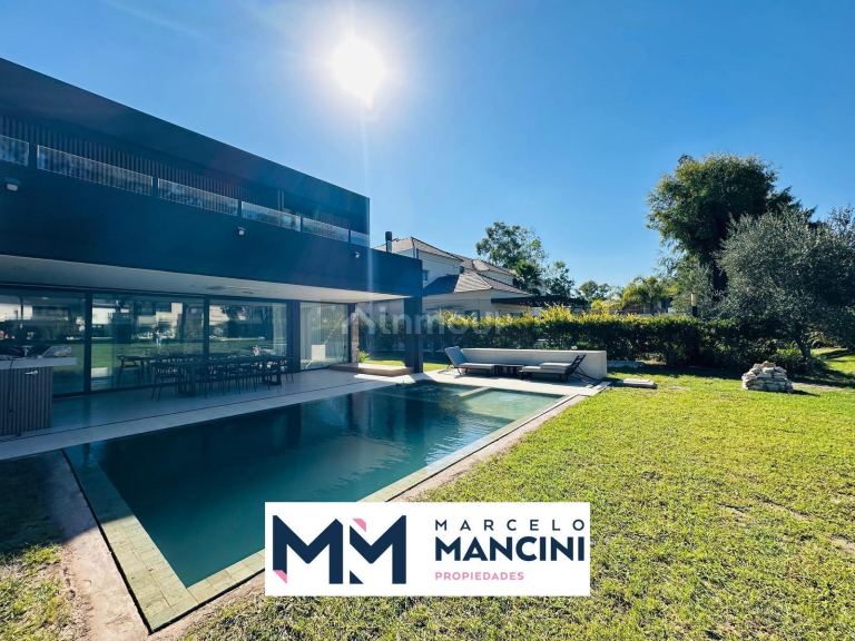 Casa en Venta en Ezeiza, G.B.A. Zona Sur