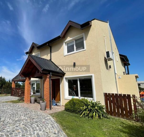 Casa en Venta en Ezeiza, G.B.A. Zona Sur