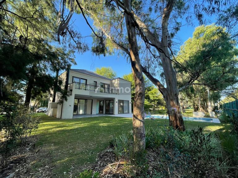 Casa en Venta en Ezeiza, G.B.A. Zona Sur