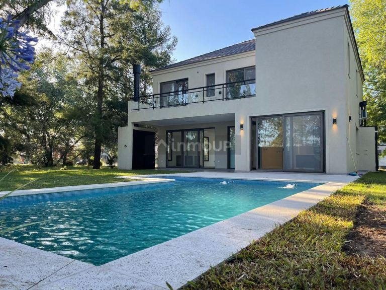 Casa en Venta en Ezeiza, G.B.A. Zona Sur