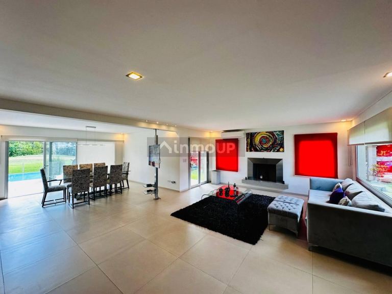 Casa en Venta en Esteban Echeverria, G.B.A. Zona Sur