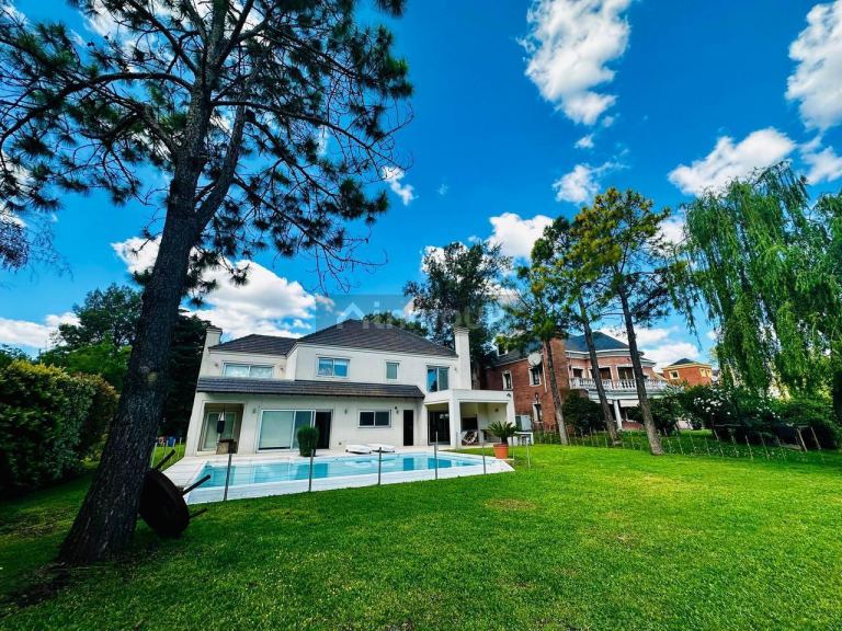 Casa en Venta en Esteban Echeverria, G.B.A. Zona Sur