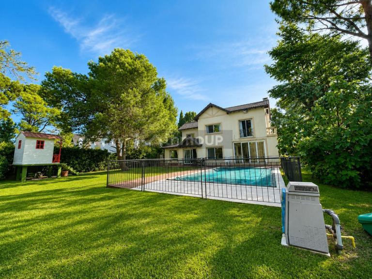 Casa en Venta en Esteban Echeverria, G.B.A. Zona Sur