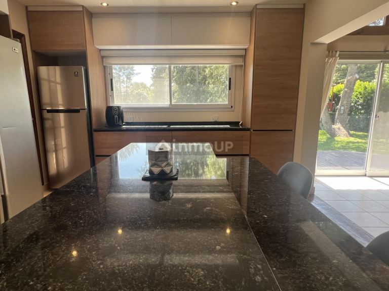Casa en Venta en Esteban Echeverria, G.B.A. Zona Sur