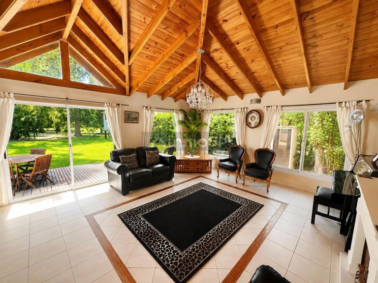 Casa en Venta en Esteban Echeverria, G.B.A. Zona Sur