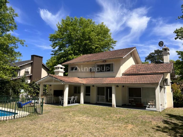 Casa en Venta en Ezeiza, G.B.A. Zona Sur