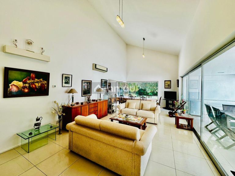 Casa en Venta en Ezeiza, G.B.A. Zona Sur