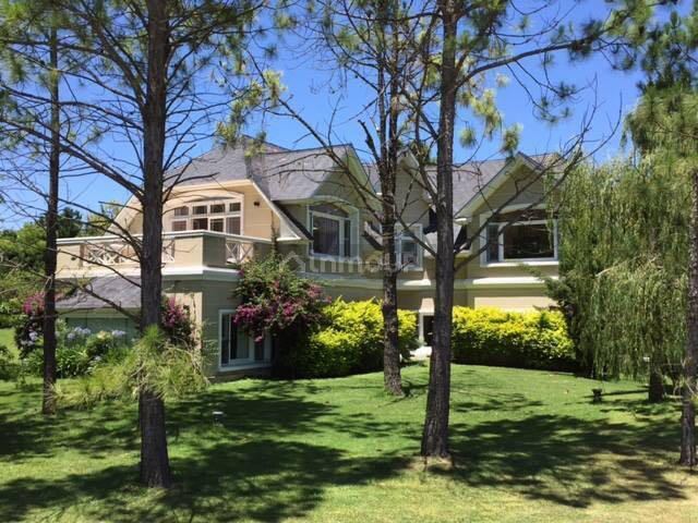Casa en Venta en Esteban Echeverria, G.B.A. Zona Sur