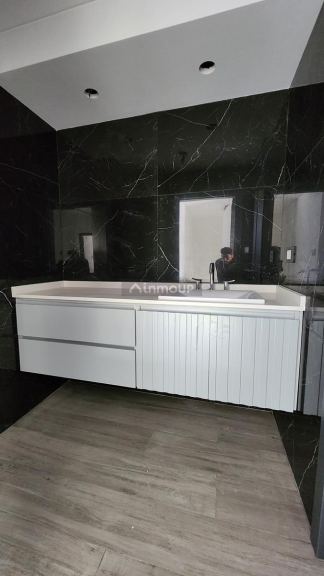 Casa en Alquiler en Esteban Echeverria, G.B.A. Zona Sur