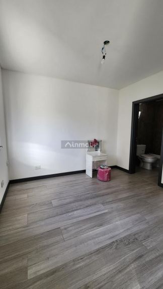 Casa en Alquiler en Esteban Echeverria, G.B.A. Zona Sur