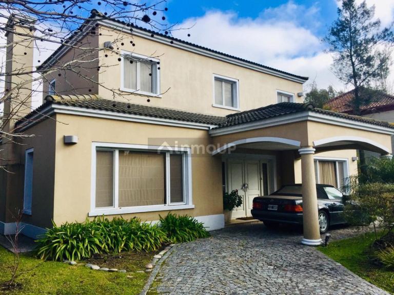 Casa en Venta en Esteban Echeverria, G.B.A. Zona Sur