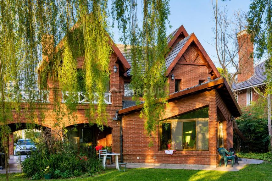 Casa en Alquiler Temporario en Esteban Echeverria, G.B.A. Zona Sur
