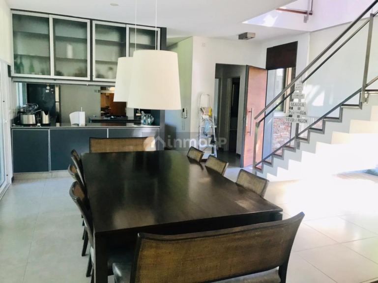 Casa en Venta en Ezeiza, G.B.A. Zona Sur