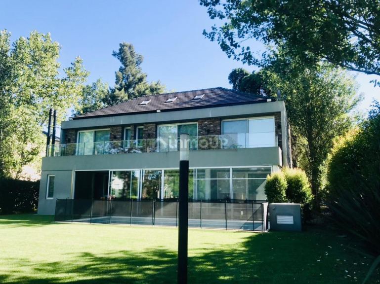 Casa en Venta en Ezeiza, G.B.A. Zona Sur