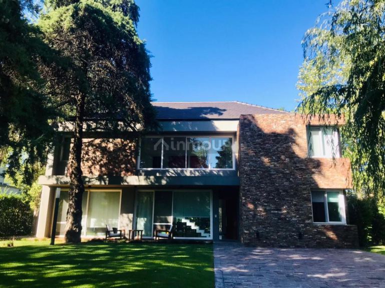Casa en Venta en Ezeiza, G.B.A. Zona Sur