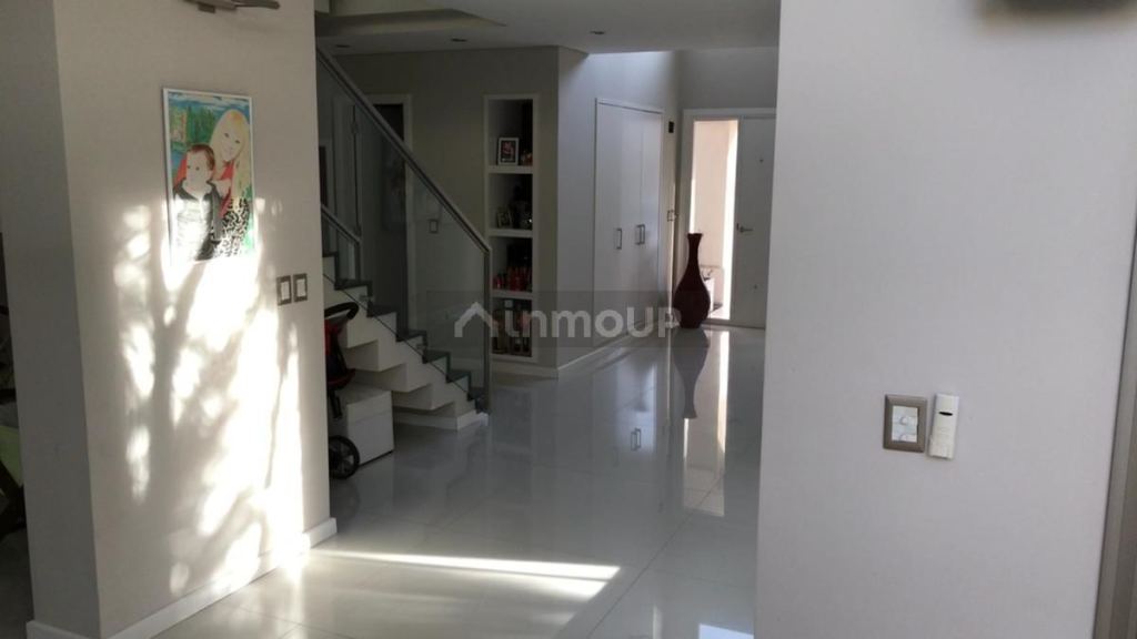 Casa en Alquiler en Esteban Echeverria, G.B.A. Zona Sur