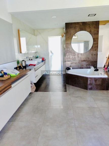 Casa en Venta en San Vicente, G.B.A. Zona Sur