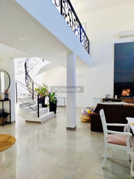 Casa en Venta en San Vicente, G.B.A. Zona Sur
