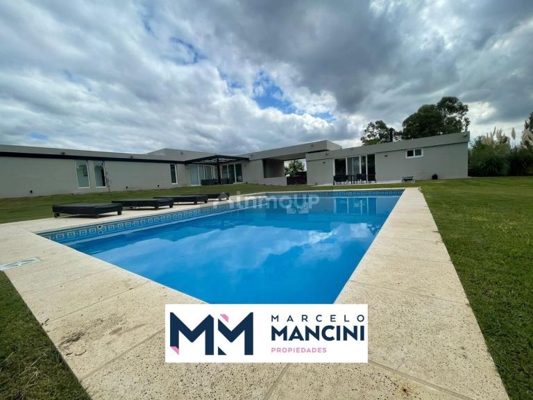 Casa en Venta en San Vicente, G.B.A. Zona Sur