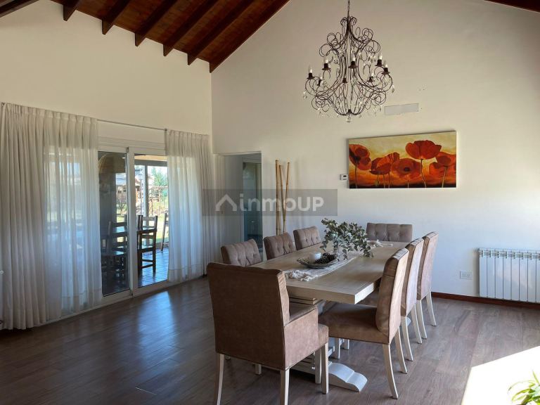 Casa en Venta en San Vicente, G.B.A. Zona Sur