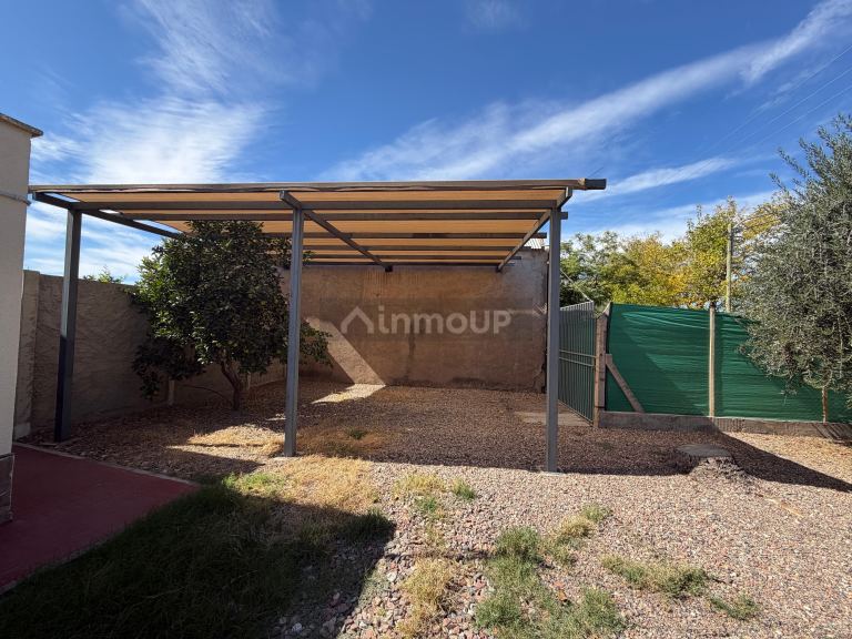 Casa en Alquiler en Guaymallen, Mendoza
