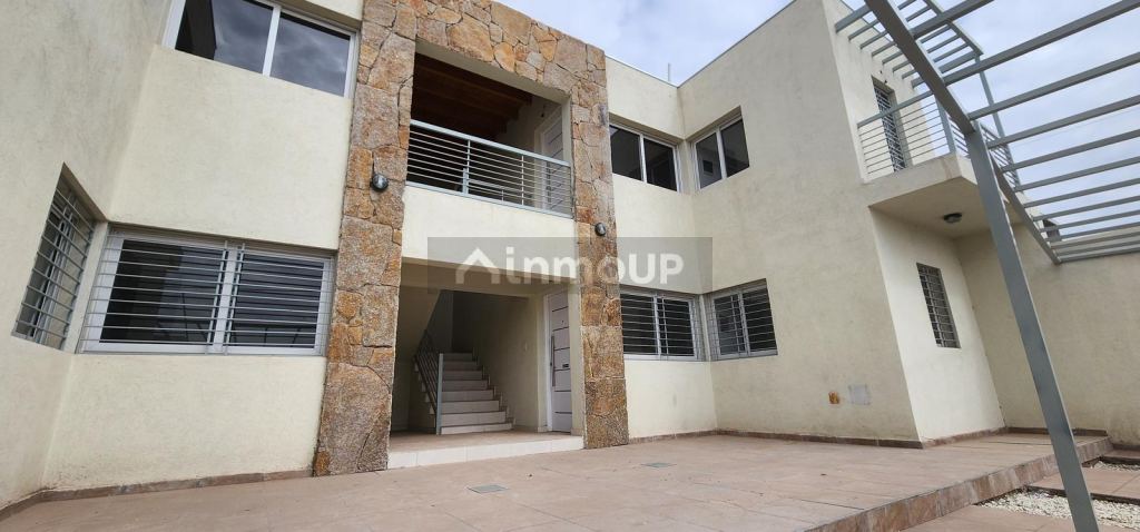 Departamento en Venta en Maipu, Mendoza