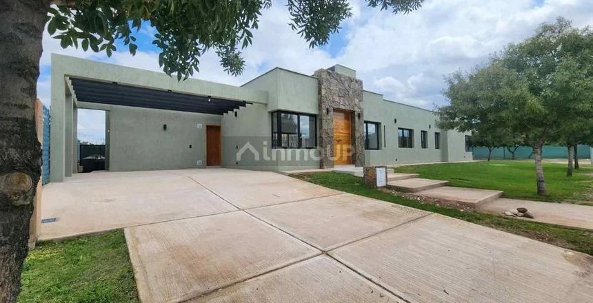 Casa en Venta en Maipu, Mendoza