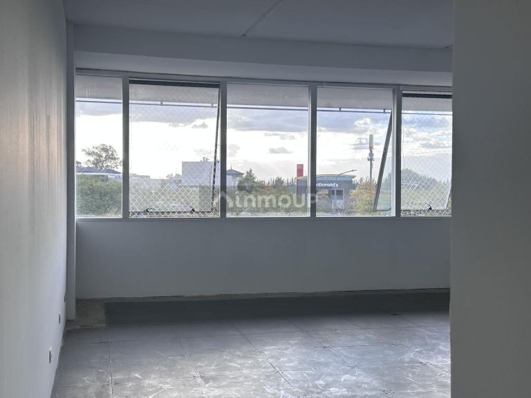 Oficina en Alquiler en Tigre, G.B.A. Zona Norte