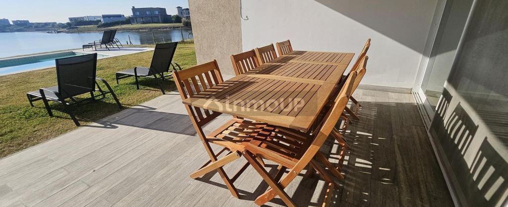 Casa en Alquiler en Escobar, G.B.A. Zona Norte