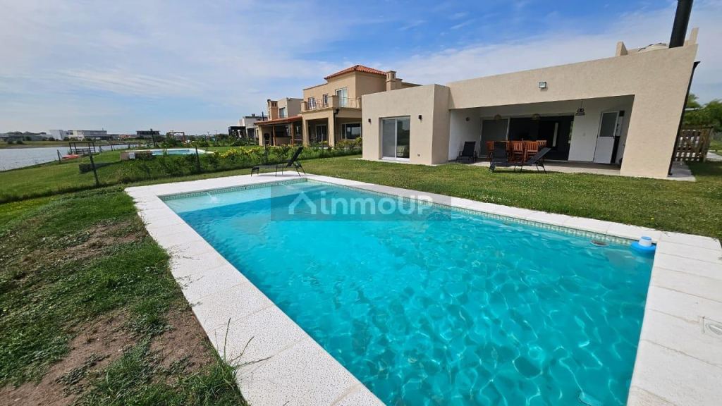 Casa en Alquiler en Escobar, G.B.A. Zona Norte