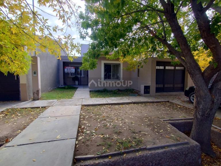 Casa en Venta en San Martin, Mendoza