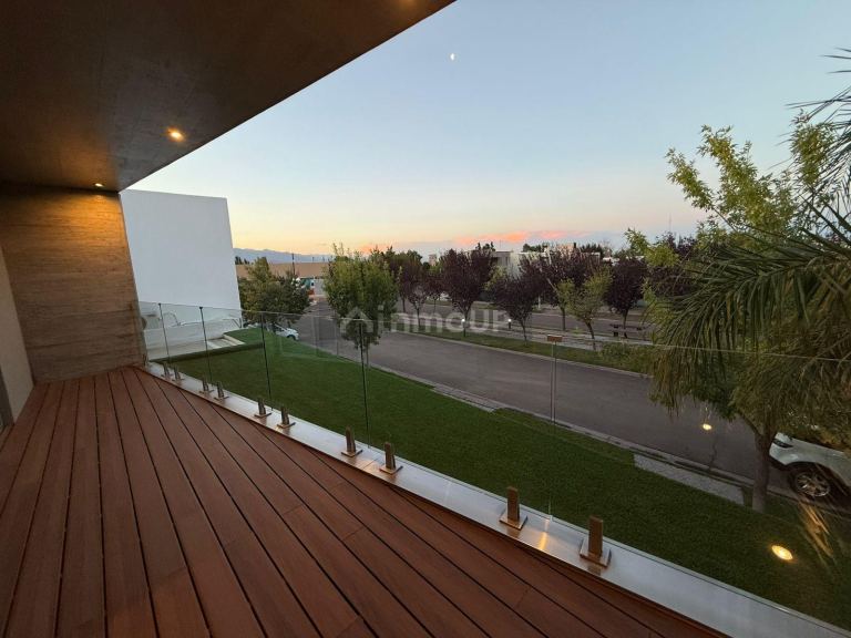 Casa en Venta en Maipu, Mendoza