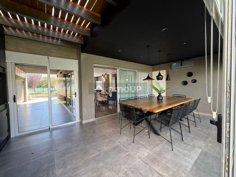 Casa en Venta en Maipu, Mendoza