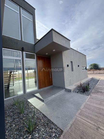 Casa en Venta en Maipu, Mendoza