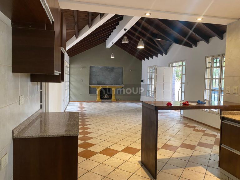 Casa en Alquiler en Lujan de Cuyo, Mendoza