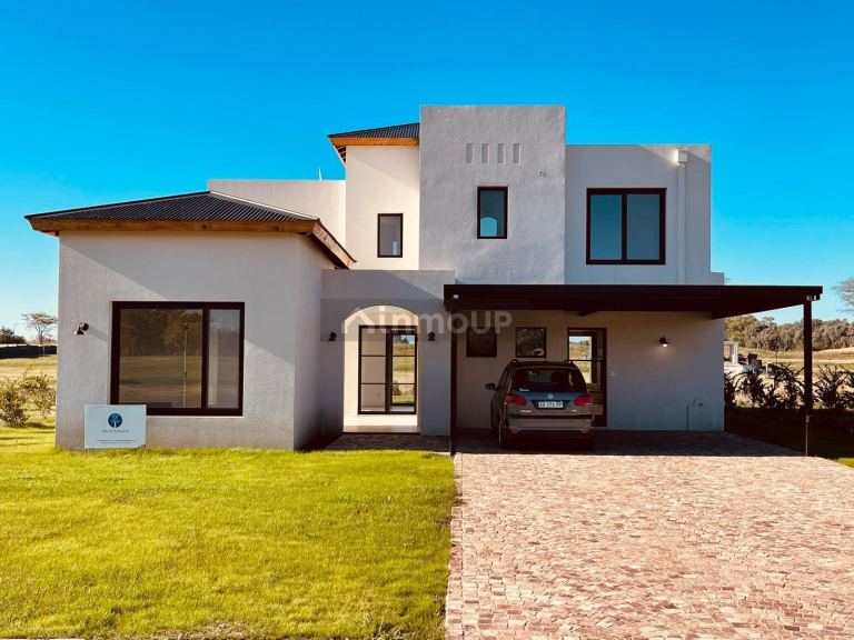 Casa en Venta en Pilar, G.B.A. Zona Norte