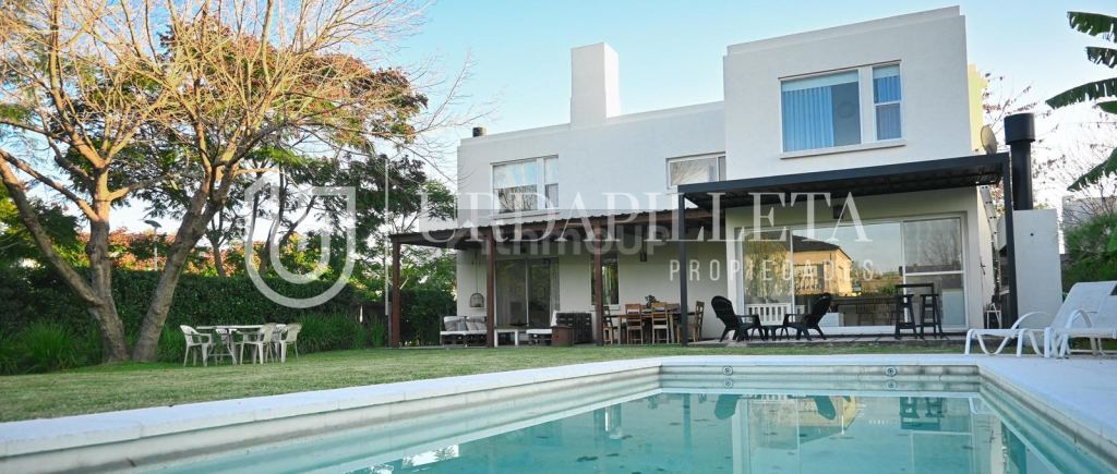 Casa en Venta en Pilar, G.B.A. Zona Norte